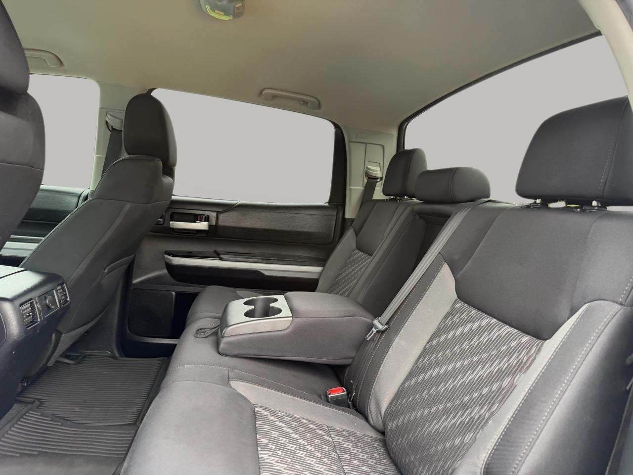 Toyota Tundra SR5 5.7L V8 CrewMax 4WD 2020