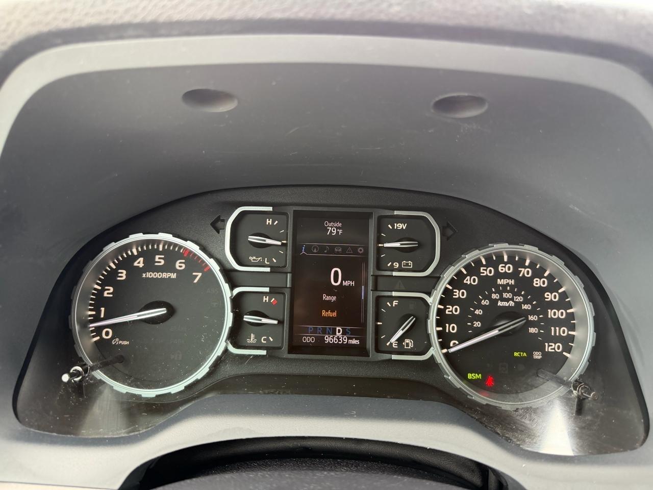 Toyota Tundra SR5 5.7L V8 CrewMax 4WD 2020