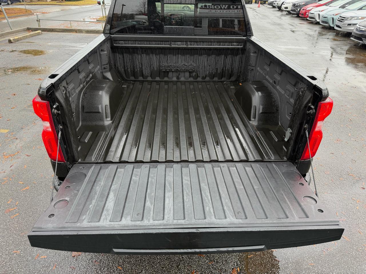 Chevrolet Silverado 1500 High Country Crew Cab Long Box 4WD 2020