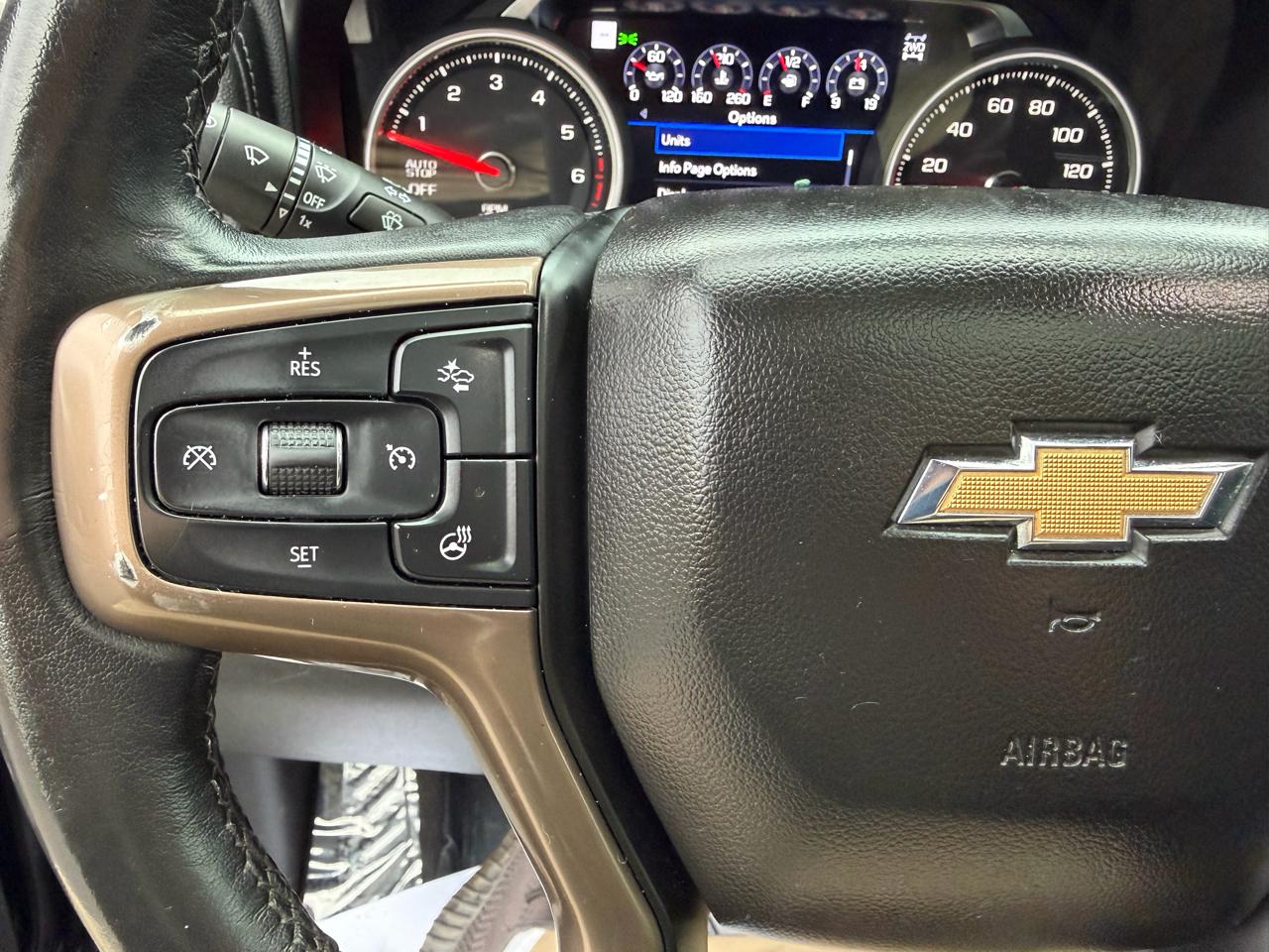 Chevrolet Silverado 1500 High Country Crew Cab Long Box 4WD 2020
