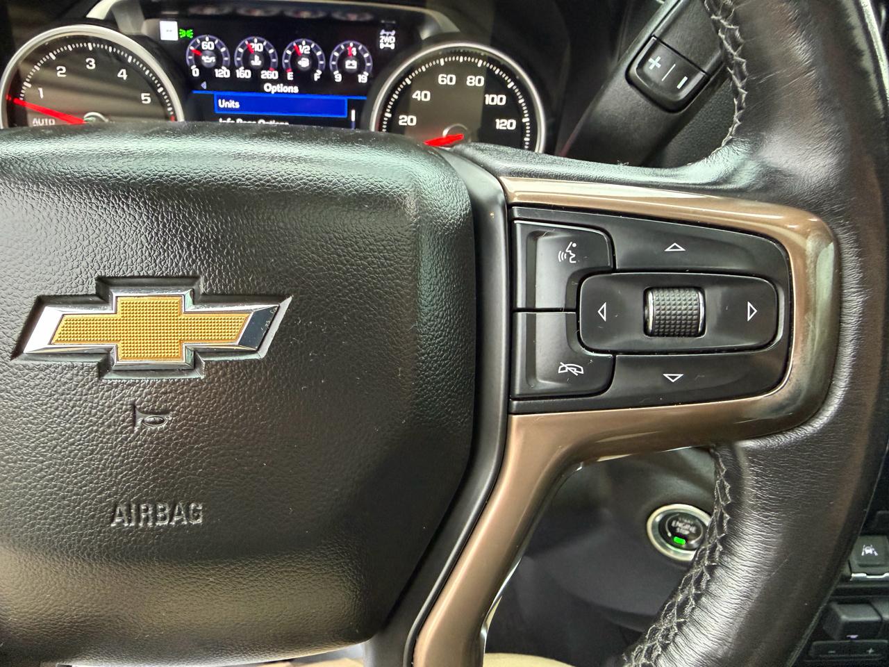 Chevrolet Silverado 1500 High Country Crew Cab Long Box 4WD 2020