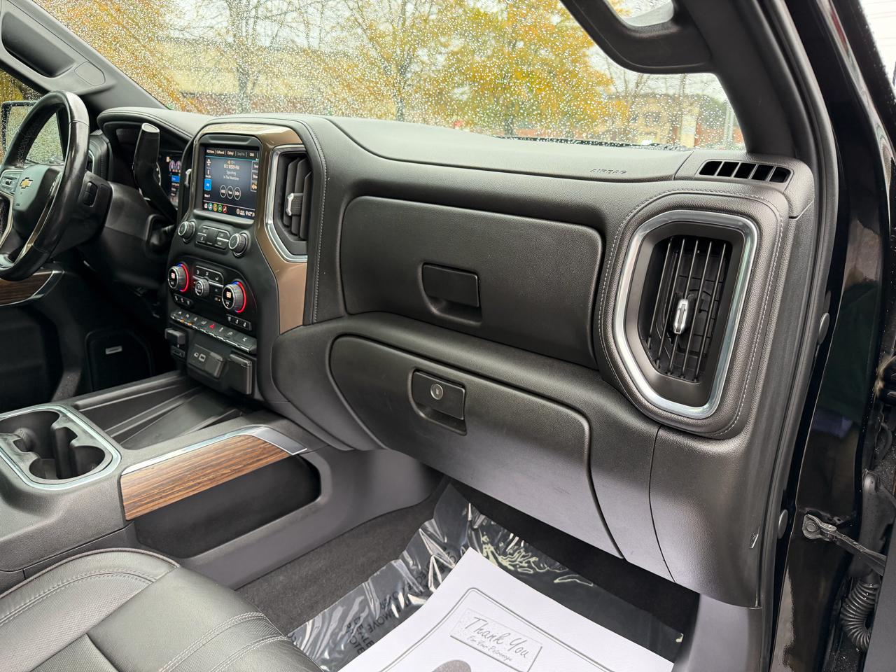 Chevrolet Silverado 1500 High Country Crew Cab Long Box 4WD 2020