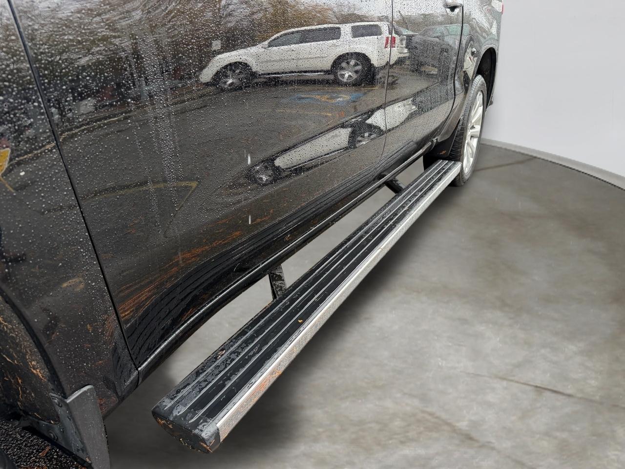 Chevrolet Silverado 1500 High Country Crew Cab Long Box 4WD 2020