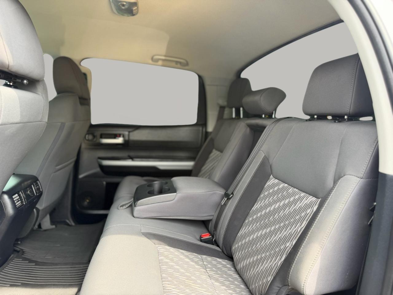 Toyota Tundra SR5 5.7L V8 CrewMax 2WD 2020
