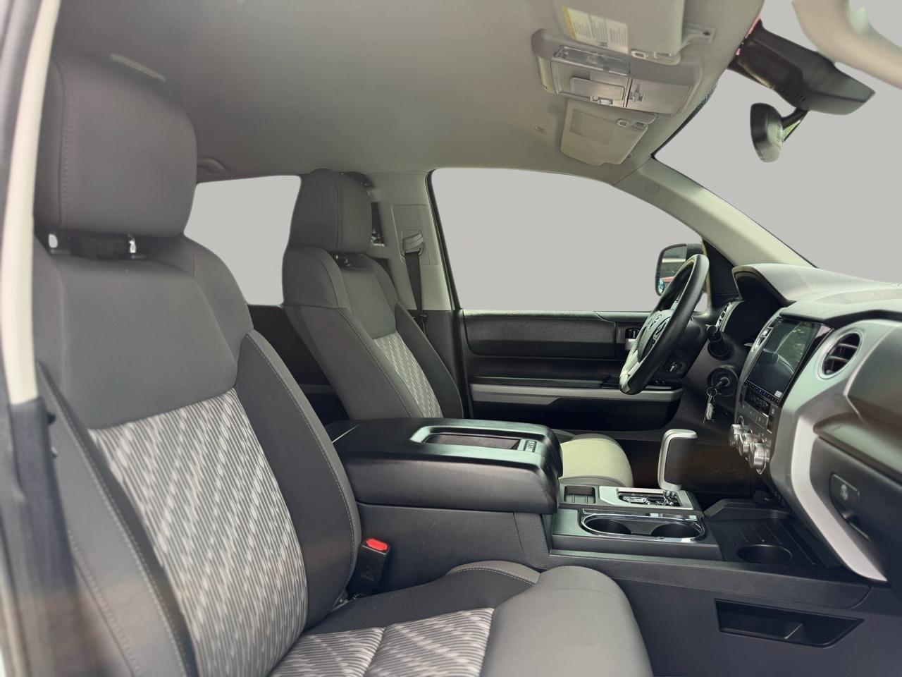 Toyota Tundra SR5 5.7L V8 CrewMax 2WD 2020