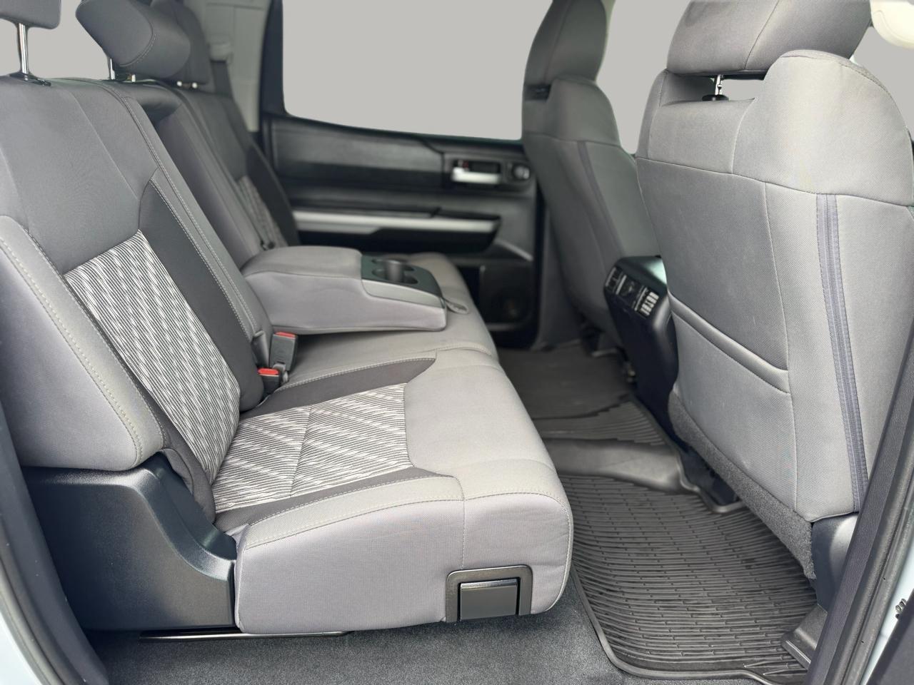 Toyota Tundra SR5 5.7L V8 CrewMax 2WD 2020