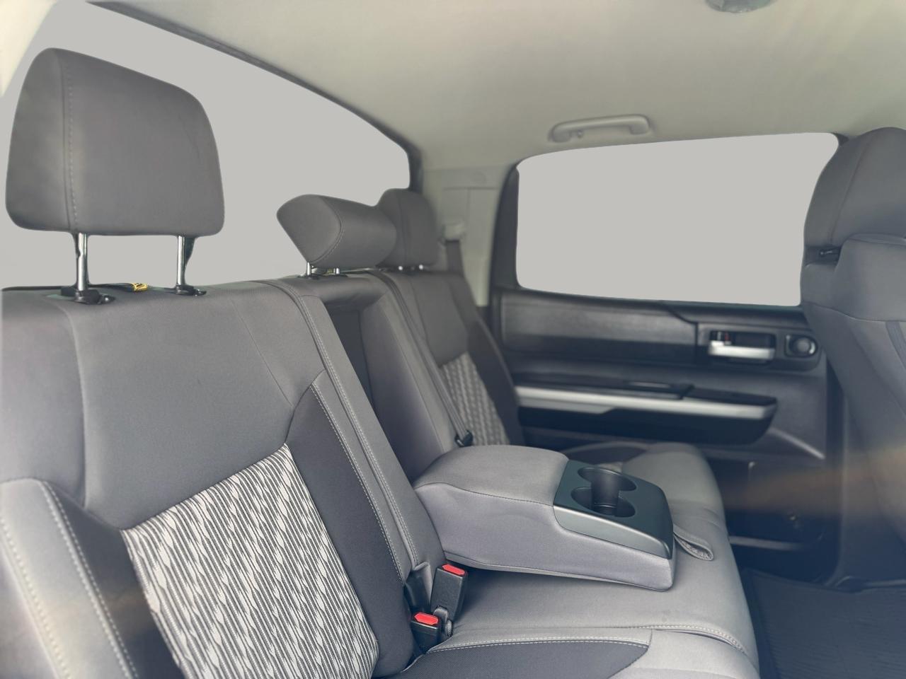 Toyota Tundra SR5 5.7L V8 CrewMax 2WD 2020