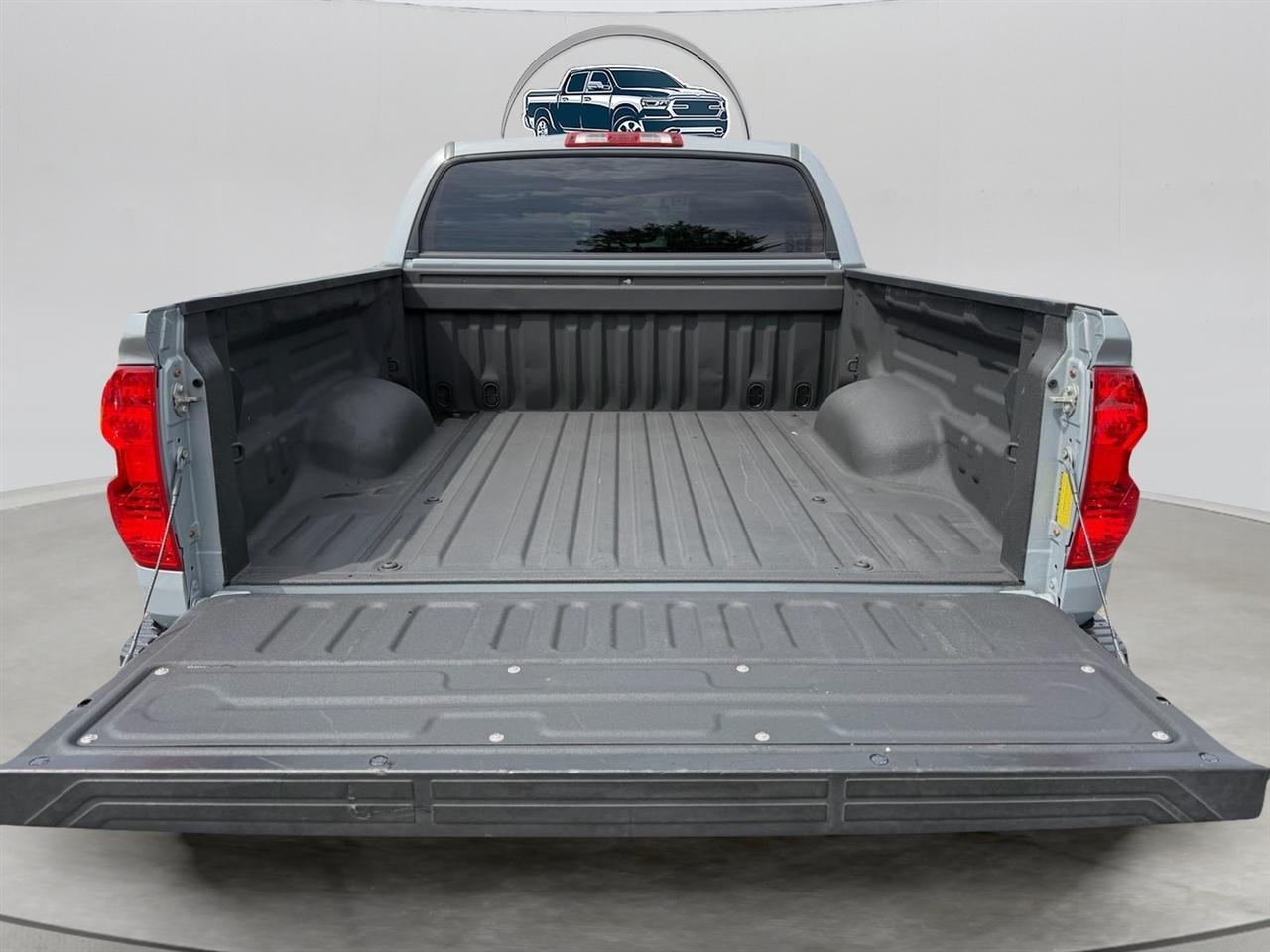 Toyota Tundra SR5 5.7L V8 CrewMax 2WD 2020