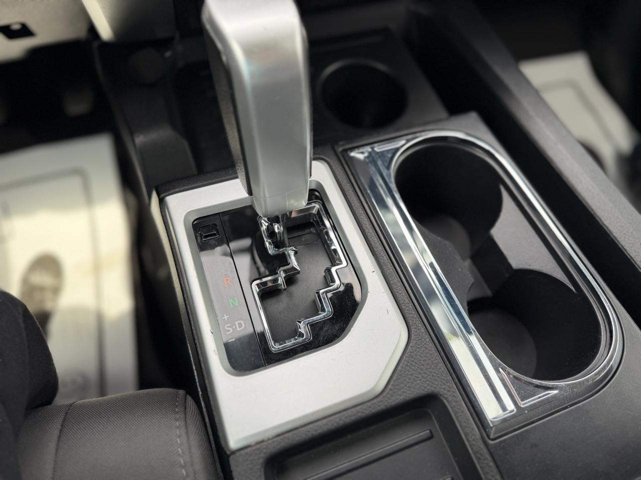 Toyota Tundra SR5 5.7L V8 CrewMax 2WD 2020