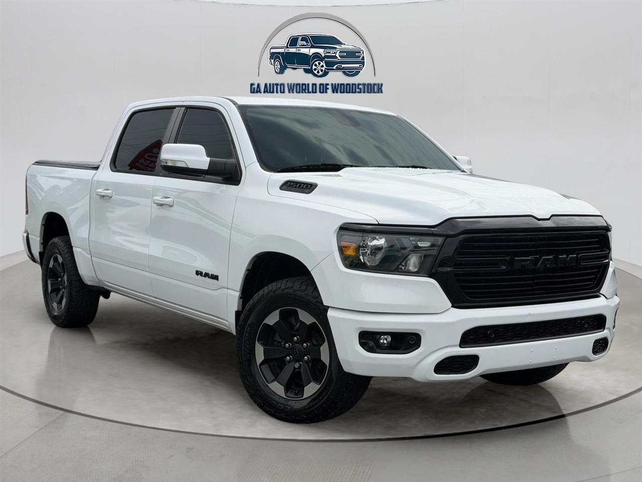 RAM 1500 Big Horn Crew Cab SWB 4WD 2020
