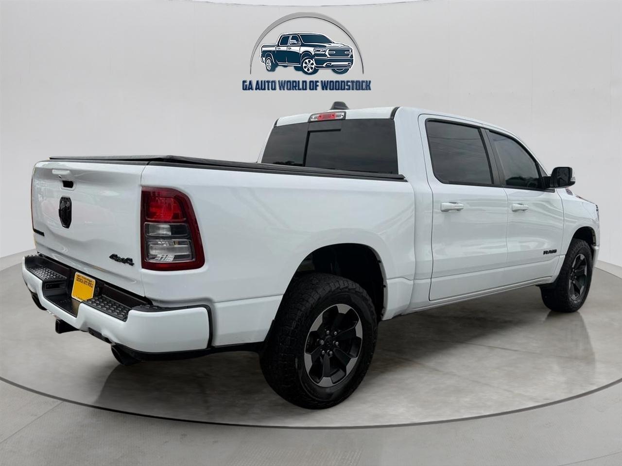 RAM 1500 Big Horn Crew Cab SWB 4WD 2020