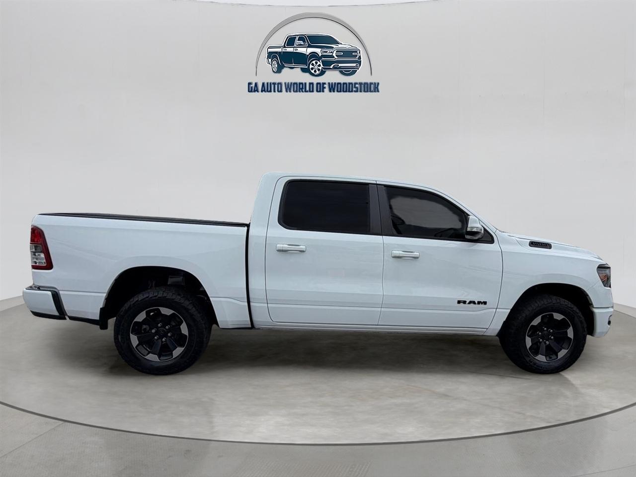RAM 1500 Big Horn Crew Cab SWB 4WD 2020