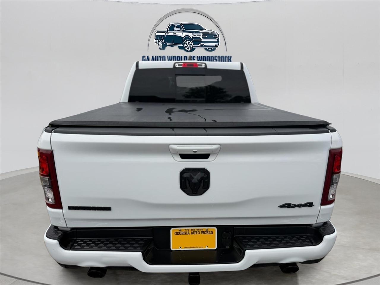 RAM 1500 Big Horn Crew Cab SWB 4WD 2020