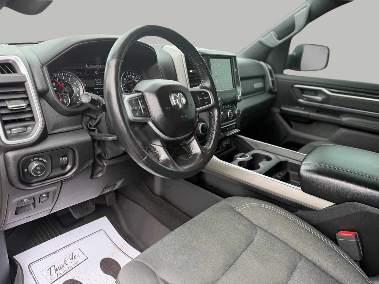 RAM 1500 Big Horn Crew Cab SWB 4WD 2020
