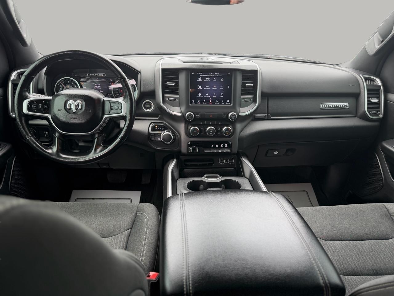RAM 1500 Big Horn Crew Cab SWB 4WD 2020