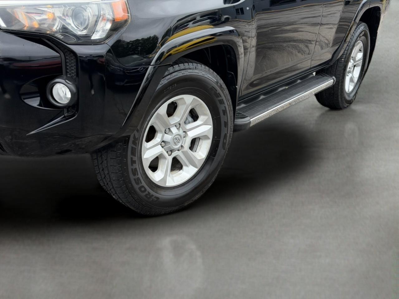 Toyota 4Runner SR5 2WD 2014