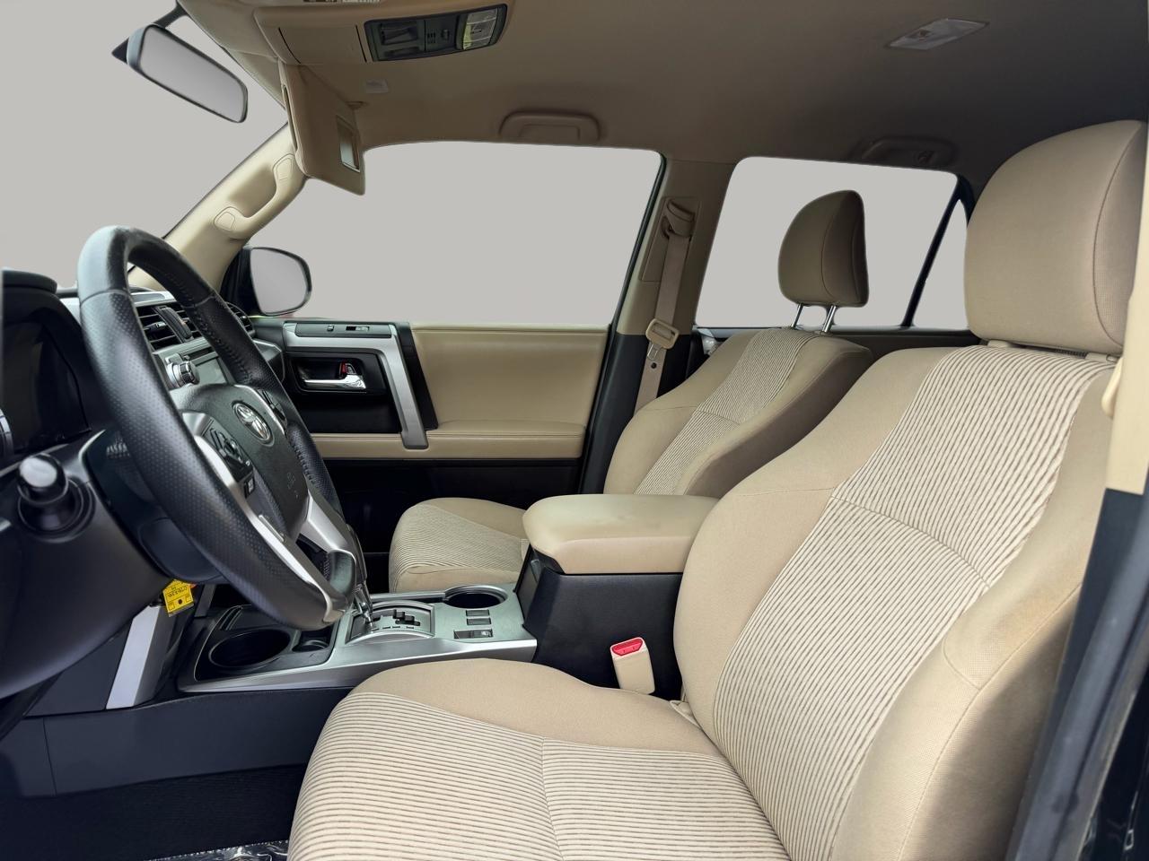 Toyota 4Runner SR5 2WD 2014
