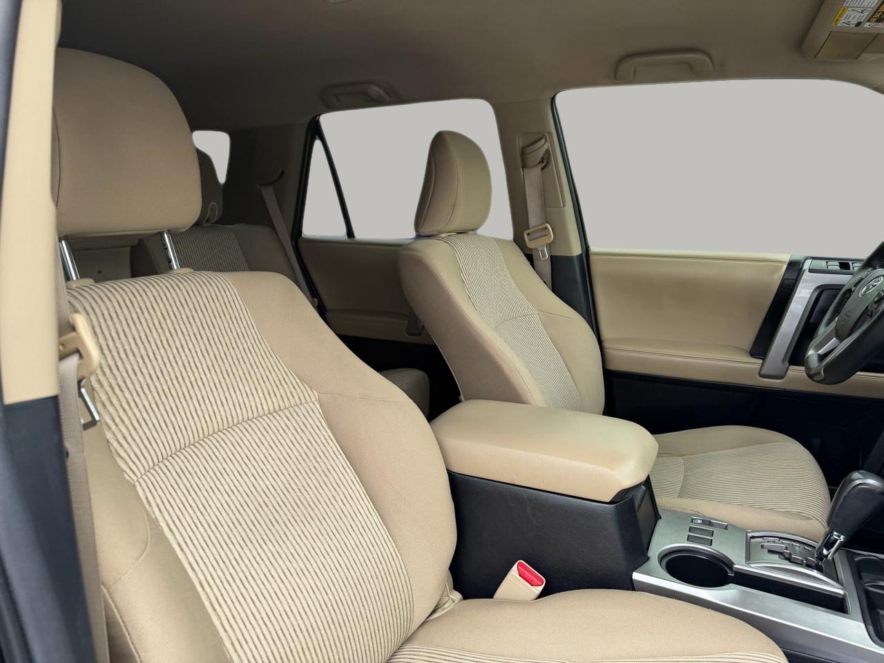 Toyota 4Runner SR5 2WD 2014