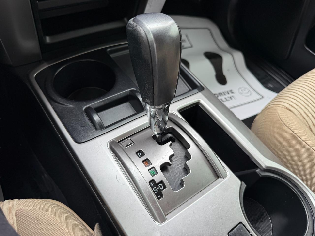 Toyota 4Runner SR5 2WD 2014