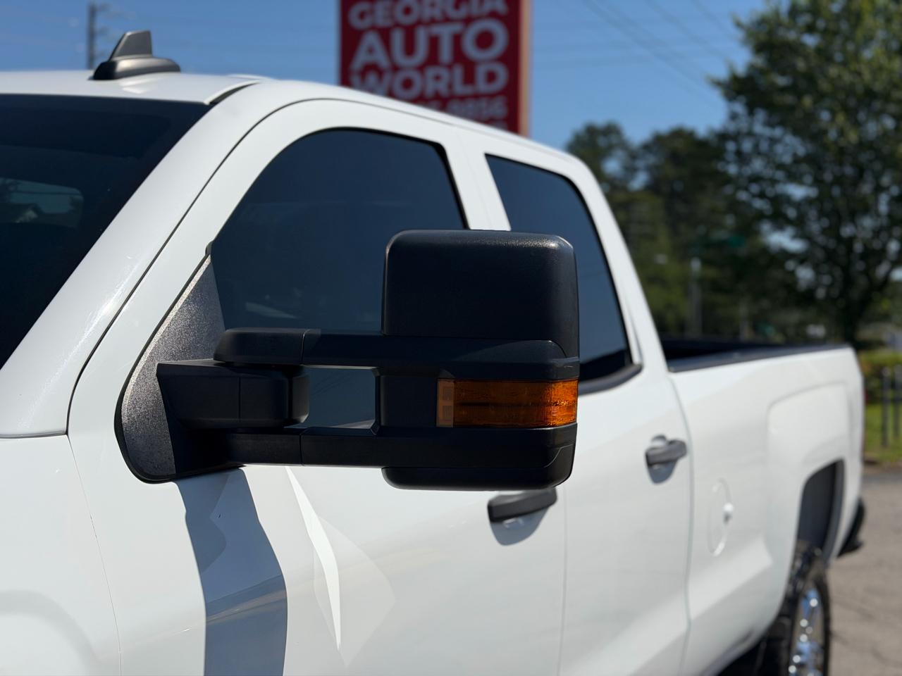 Chevrolet Silverado 2500HD Crew Cab Long Bed 2WD 2017