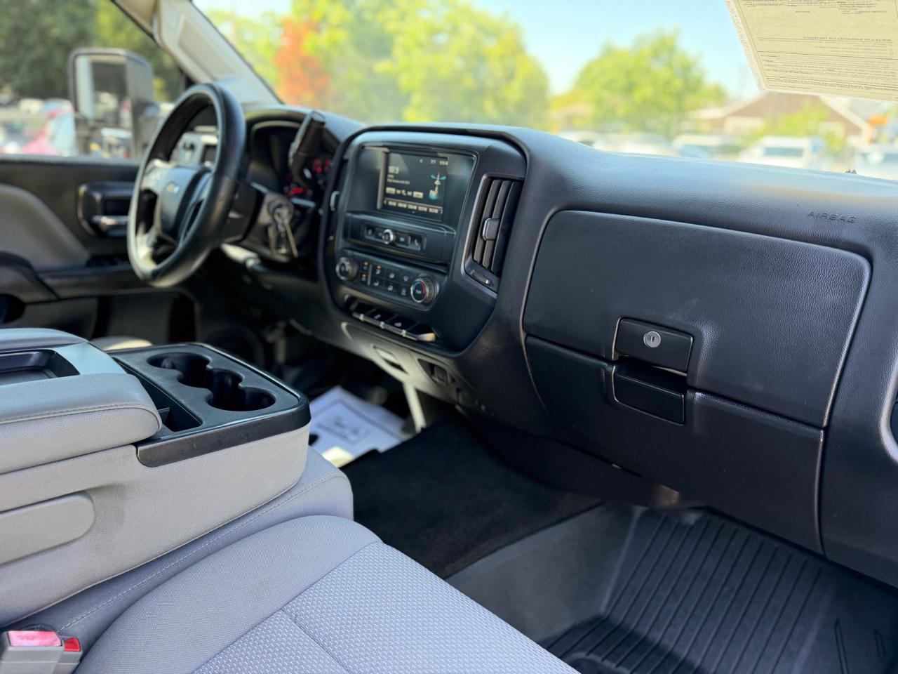 Chevrolet Silverado 2500HD Crew Cab Long Bed 2WD 2017
