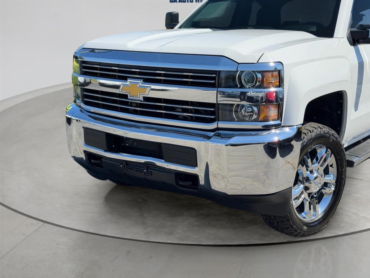 Chevrolet Silverado 2500HD Crew Cab Long Bed 2WD 2017