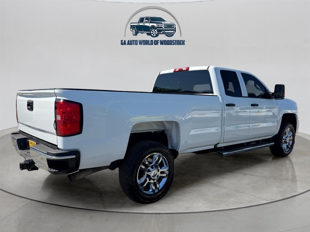 Chevrolet Silverado 2500HD Crew Cab Long Bed 2WD 2017