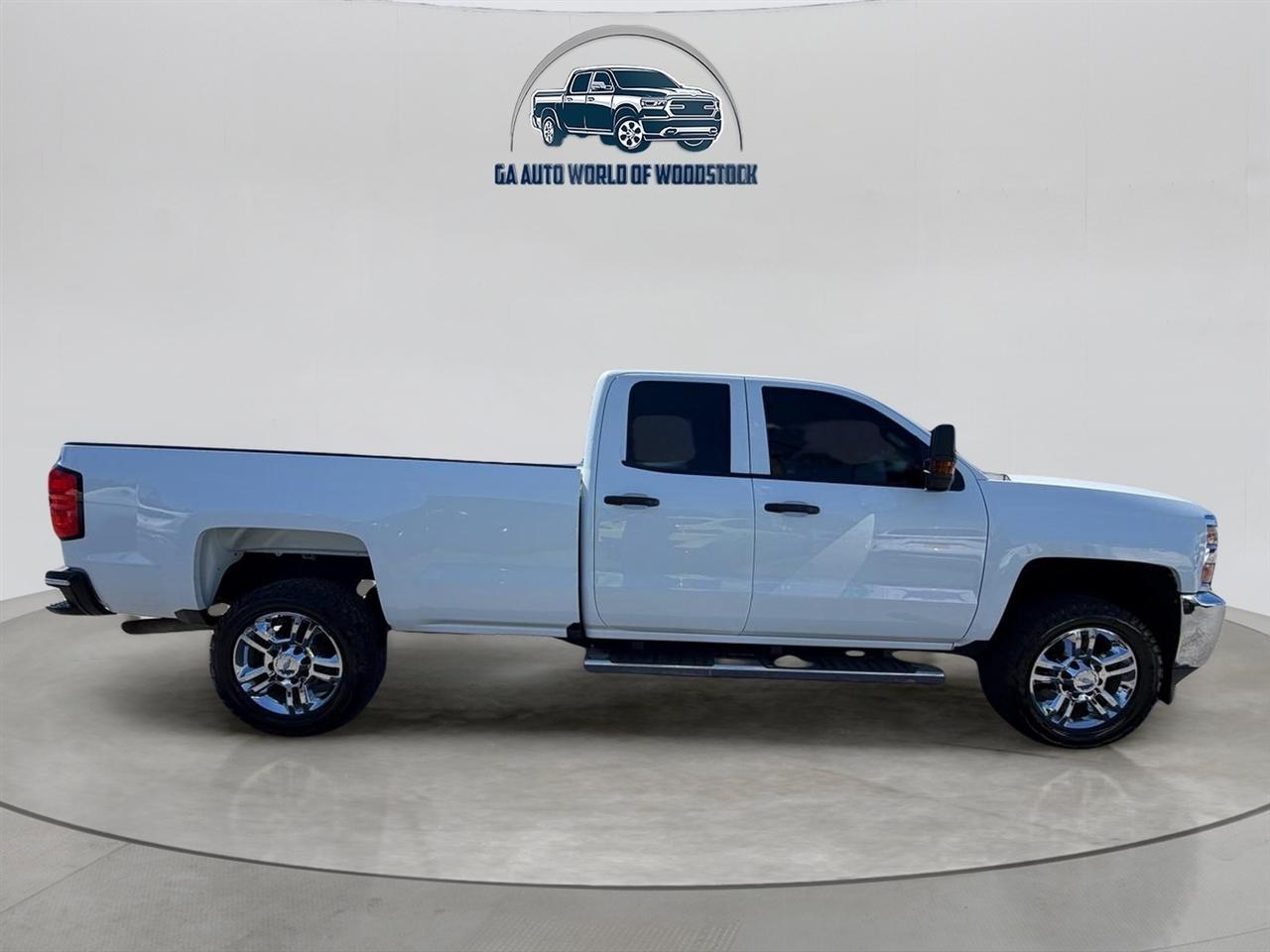Chevrolet Silverado 2500HD Crew Cab Long Bed 2WD 2017