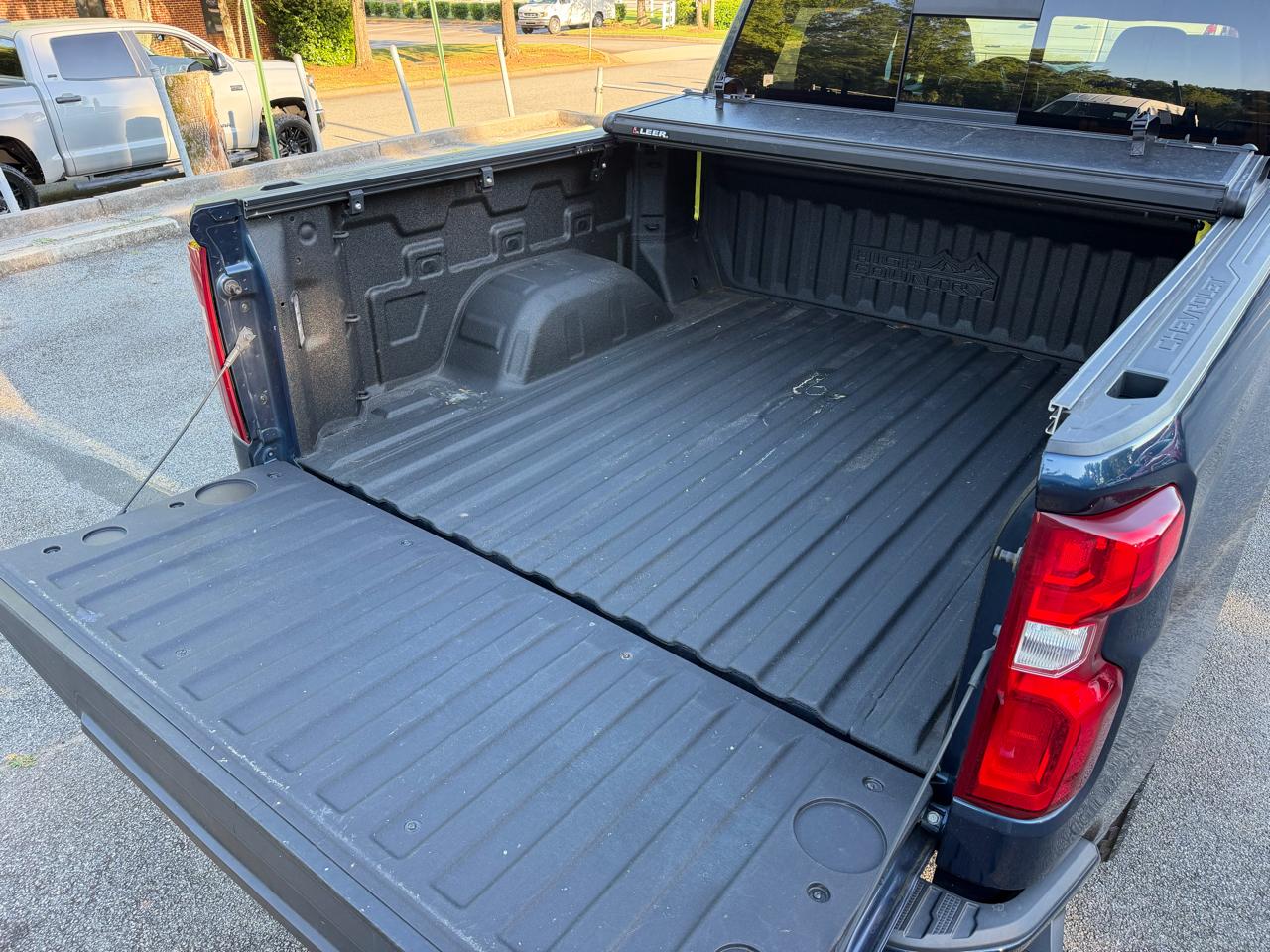 Chevrolet Silverado 1500 High Country Crew Cab 2WD 2021