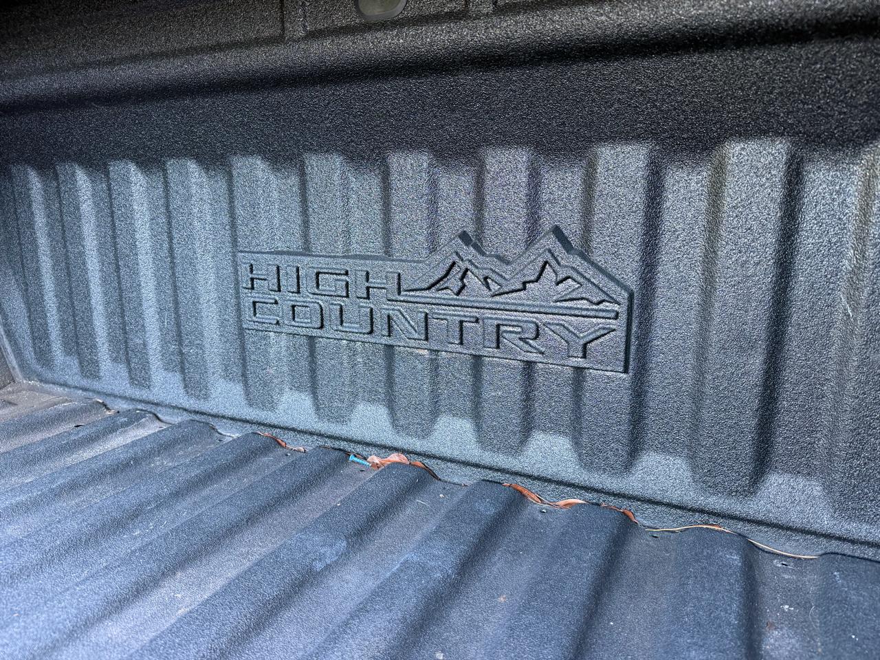 Chevrolet Silverado 1500 High Country Crew Cab 2WD 2021