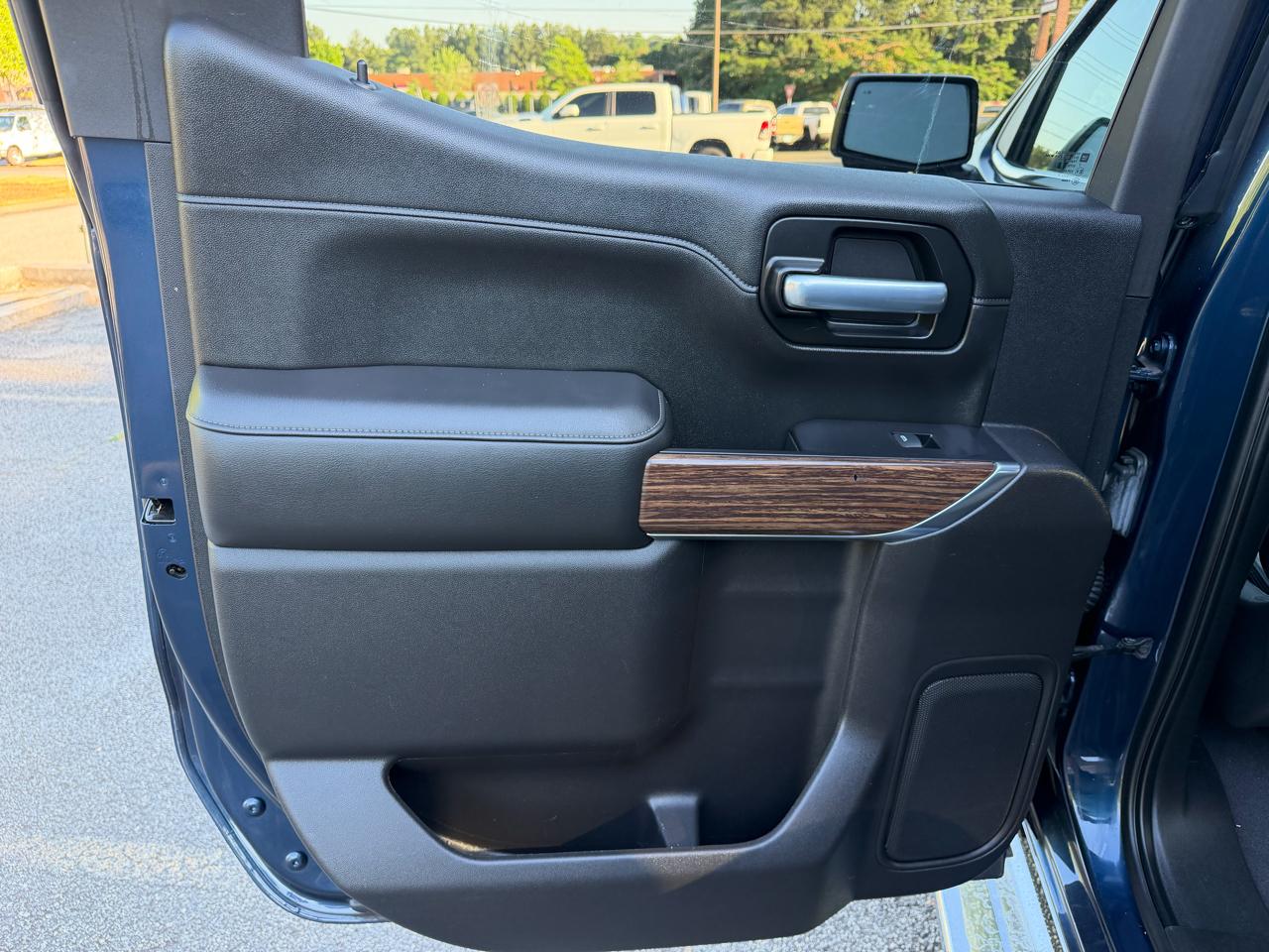 Chevrolet Silverado 1500 High Country Crew Cab 2WD 2021