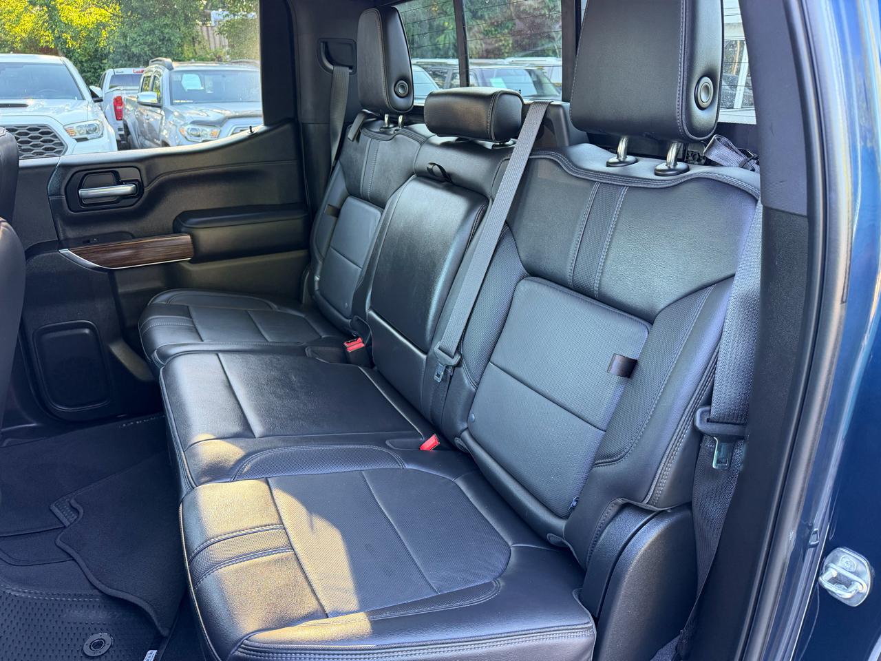 Chevrolet Silverado 1500 High Country Crew Cab 2WD 2021