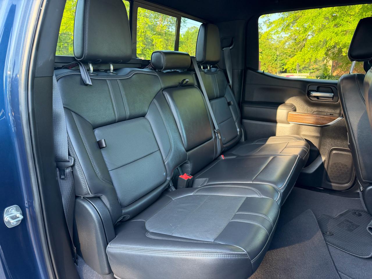 Chevrolet Silverado 1500 High Country Crew Cab 2WD 2021