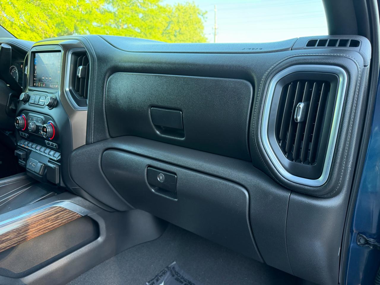 Chevrolet Silverado 1500 High Country Crew Cab 2WD 2021