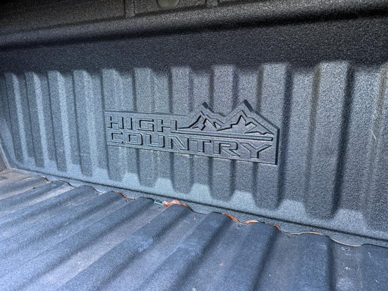Chevrolet Silverado 1500 High Country Crew Cab 2WD 2021