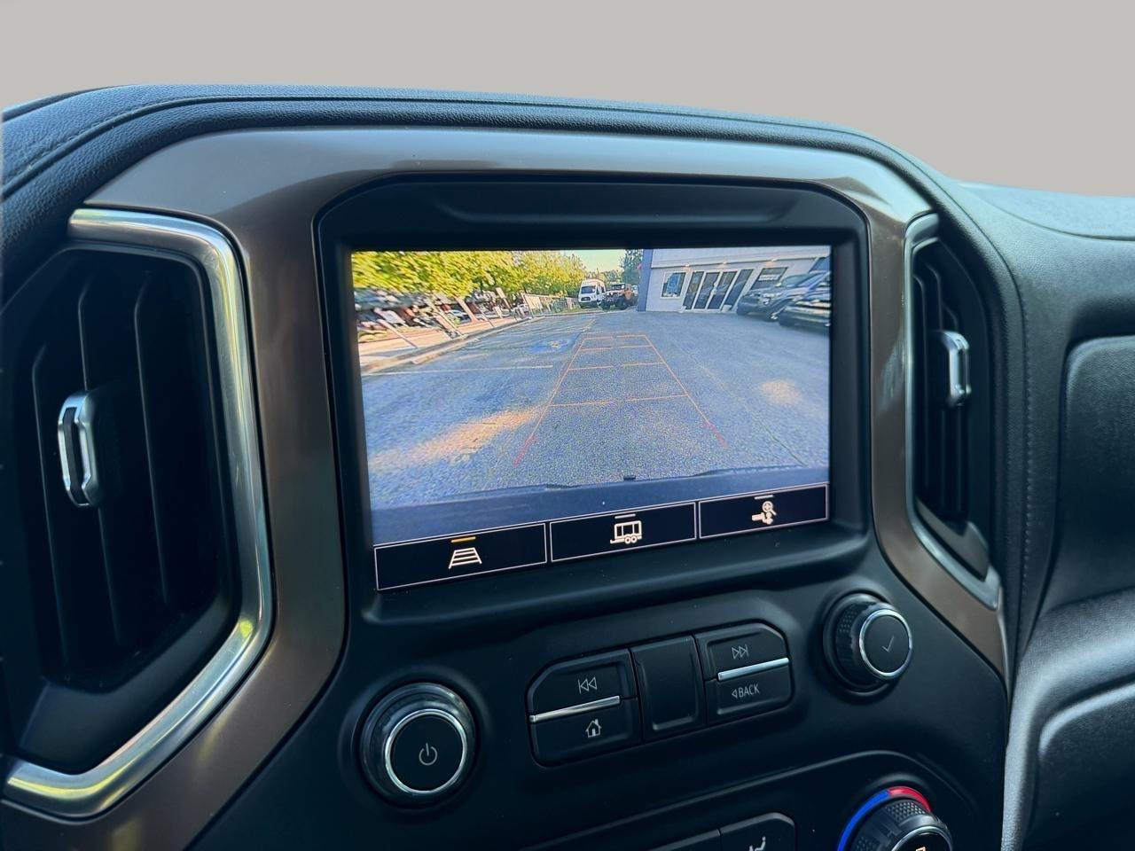 Chevrolet Silverado 1500 High Country Crew Cab 2WD 2021