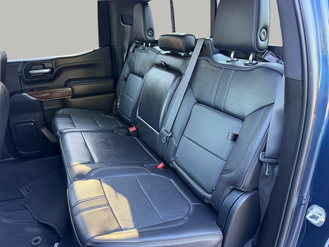 Chevrolet Silverado 1500 High Country Crew Cab 2WD 2021