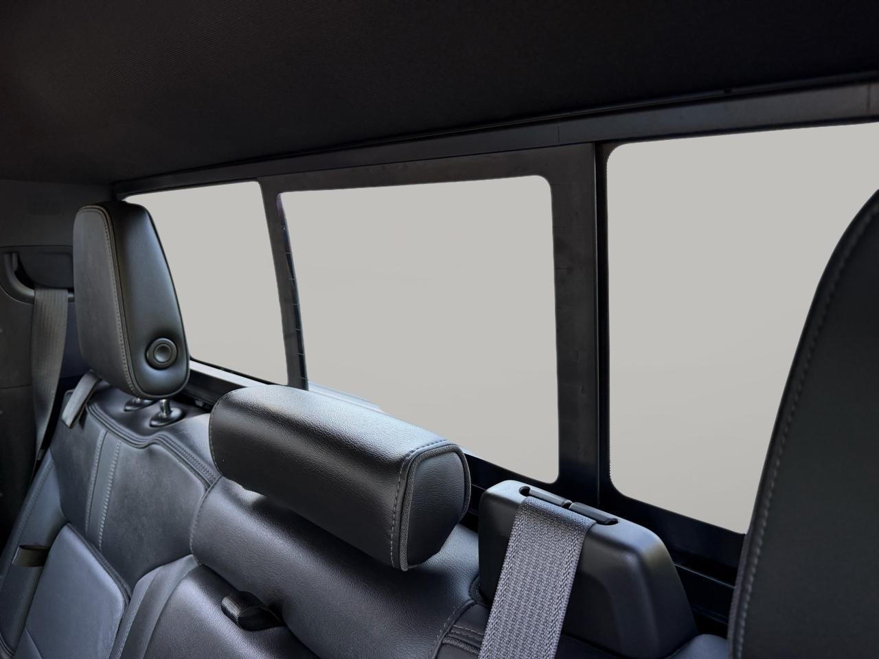 Chevrolet Silverado 1500 High Country Crew Cab 2WD 2021