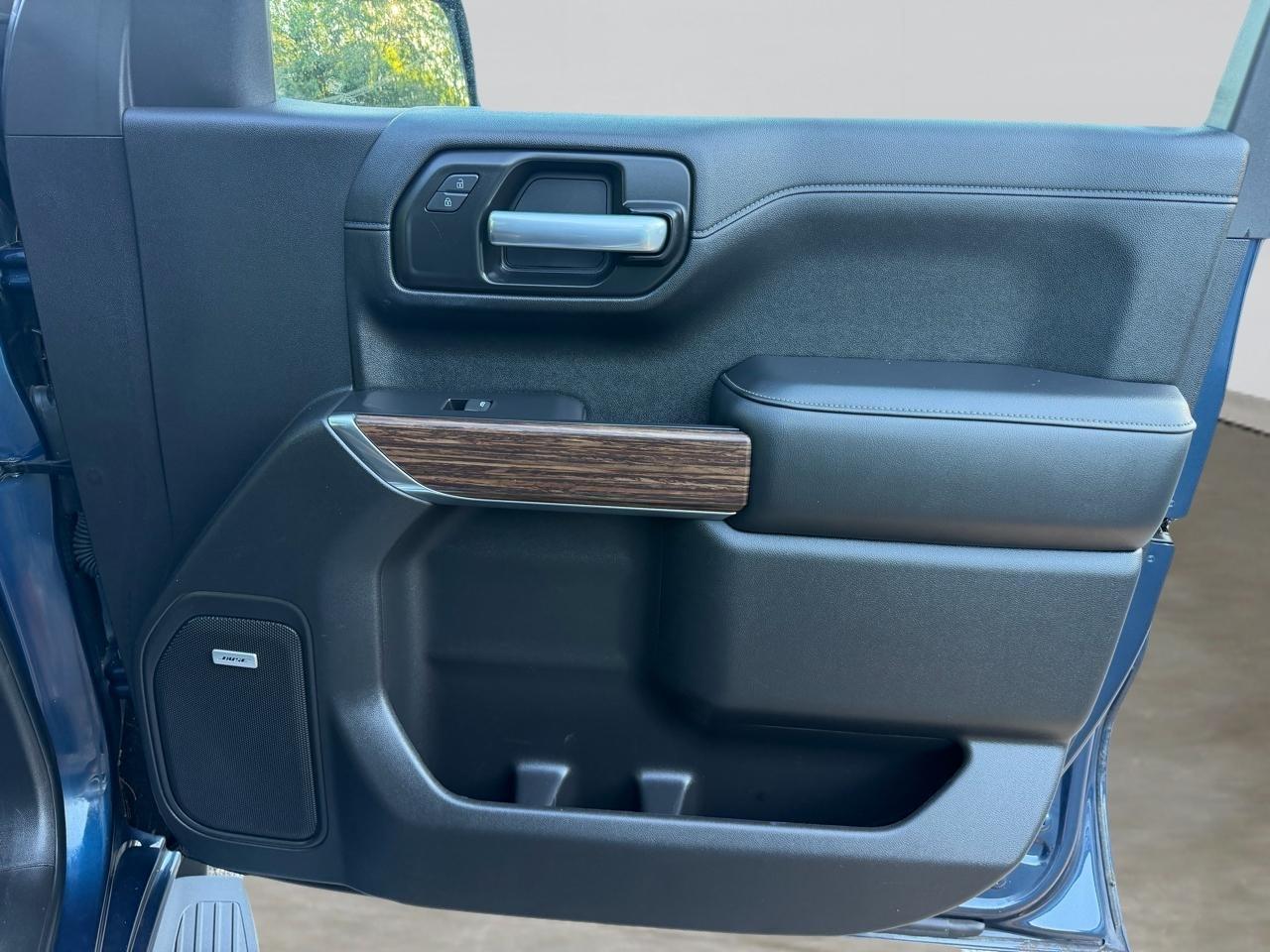 Chevrolet Silverado 1500 High Country Crew Cab 2WD 2021
