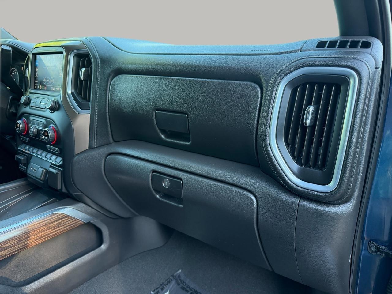 Chevrolet Silverado 1500 High Country Crew Cab 2WD 2021