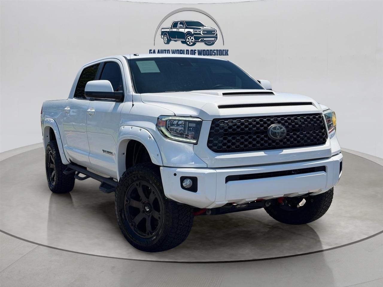 Toyota Tundra SR5 5.7L V8 FFV CrewMax 4WD 2018