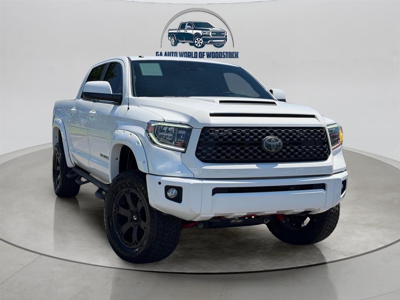 Toyota Tundra SR5 5.7L V8 FFV CrewMax 4WD 2018