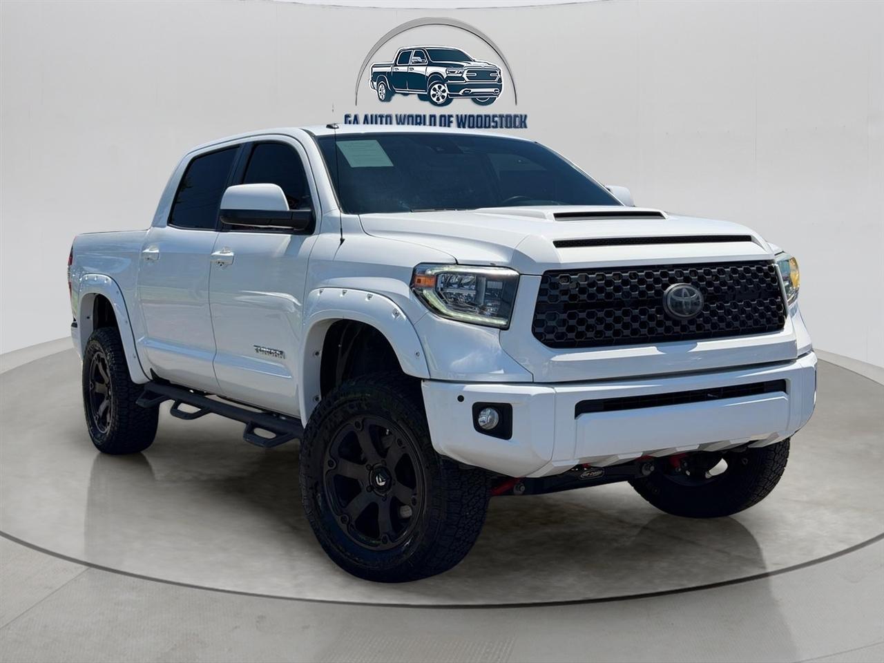 Toyota Tundra SR5 5.7L V8 FFV CrewMax 4WD 2018