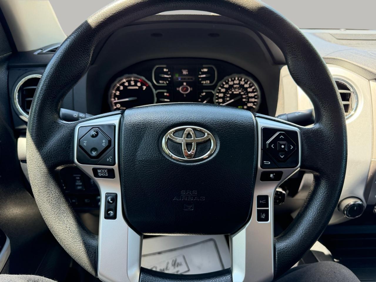 Toyota Tundra SR5 5.7L V8 FFV CrewMax 4WD 2018