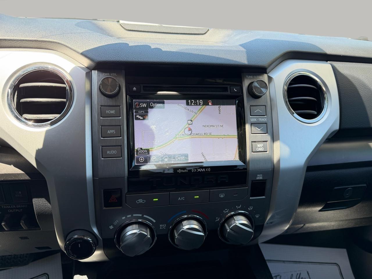 Toyota Tundra SR5 5.7L V8 FFV CrewMax 4WD 2018