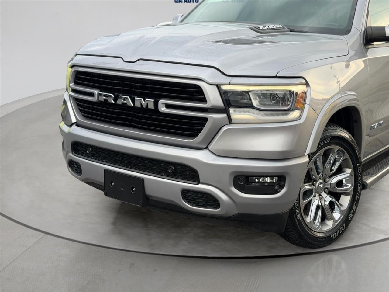 RAM 1500 Laramie Crew Cab SWB 2WD 2019