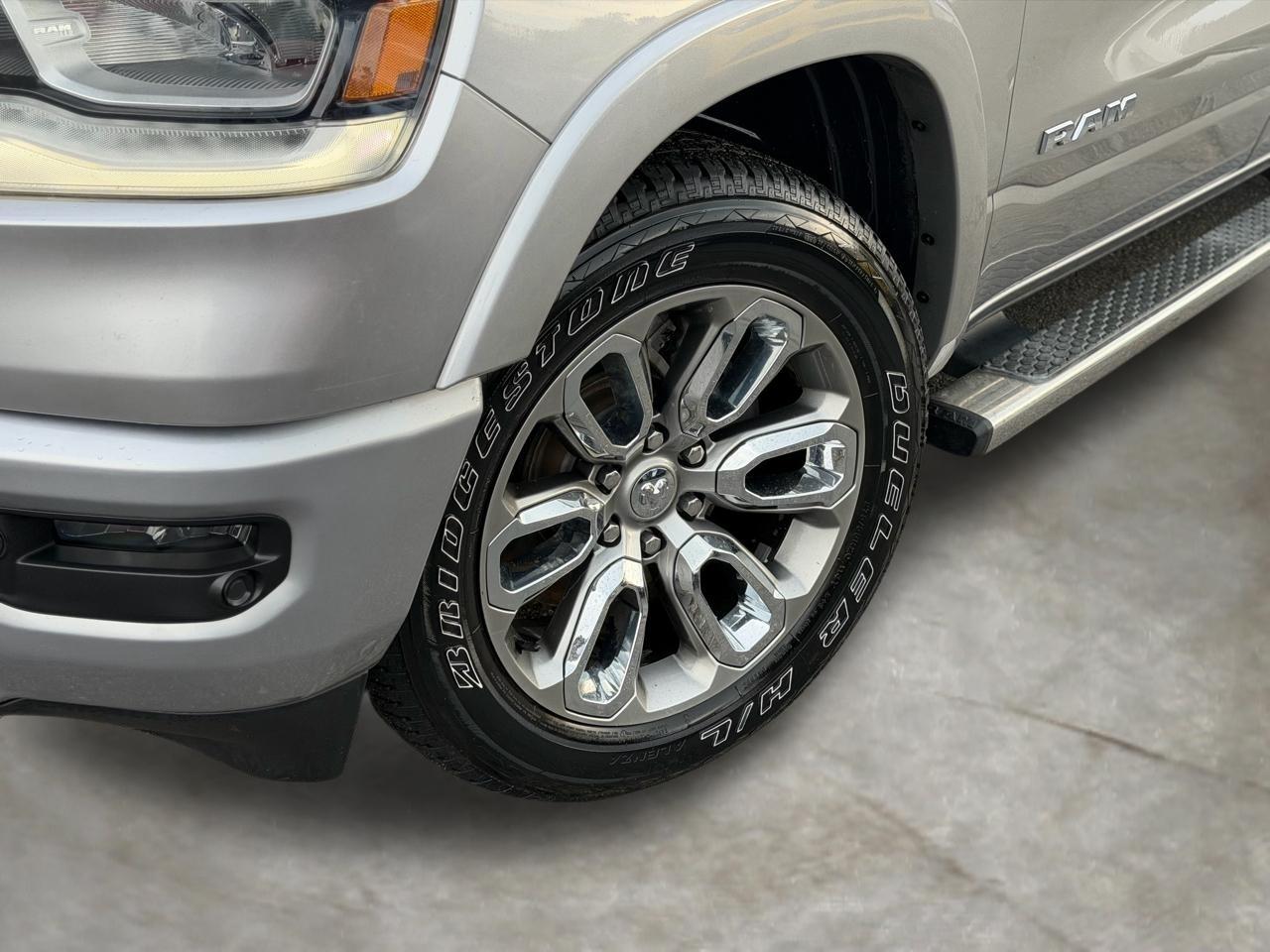 RAM 1500 Laramie Crew Cab SWB 2WD 2019