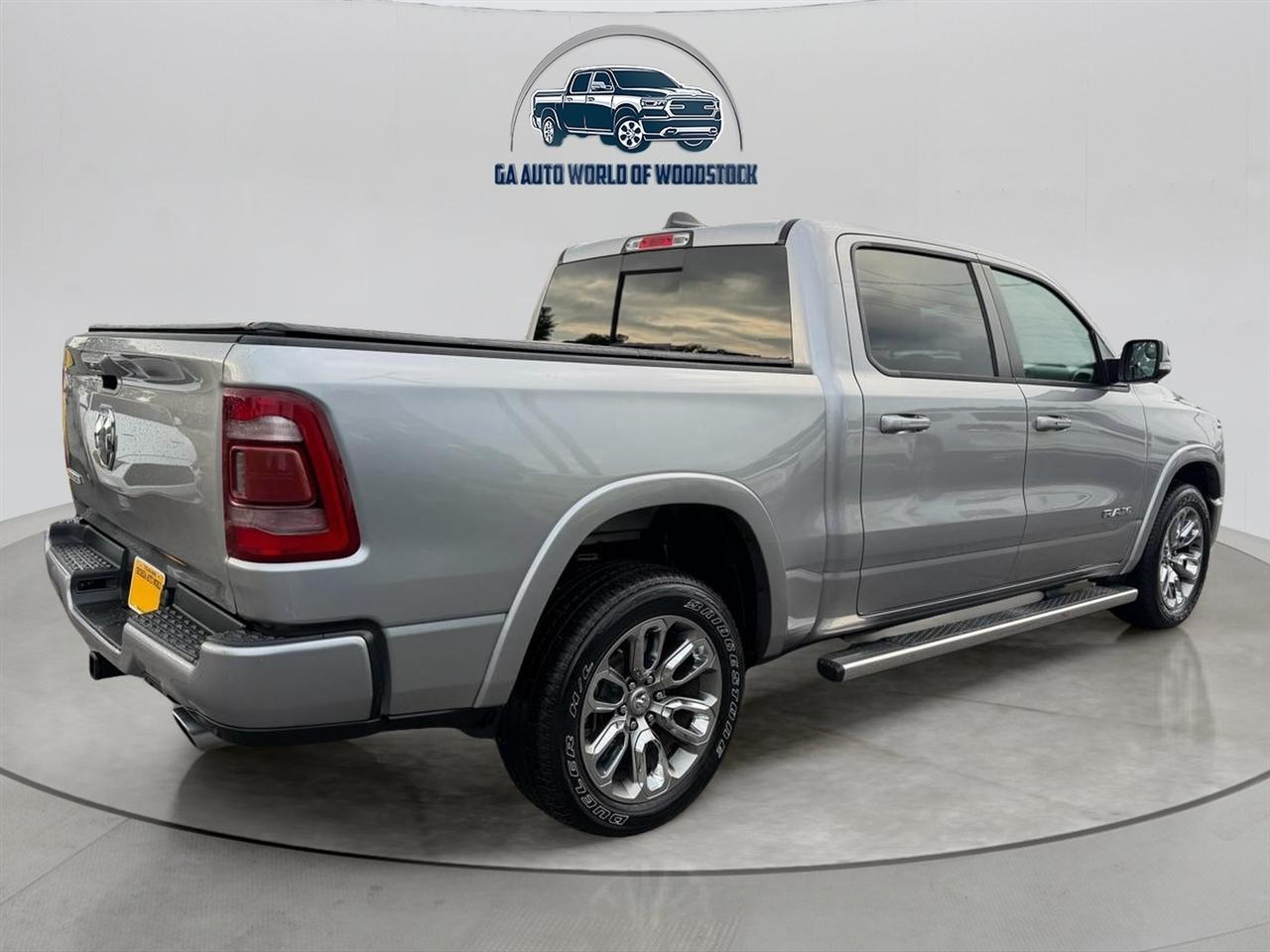 RAM 1500 Laramie Crew Cab SWB 2WD 2019