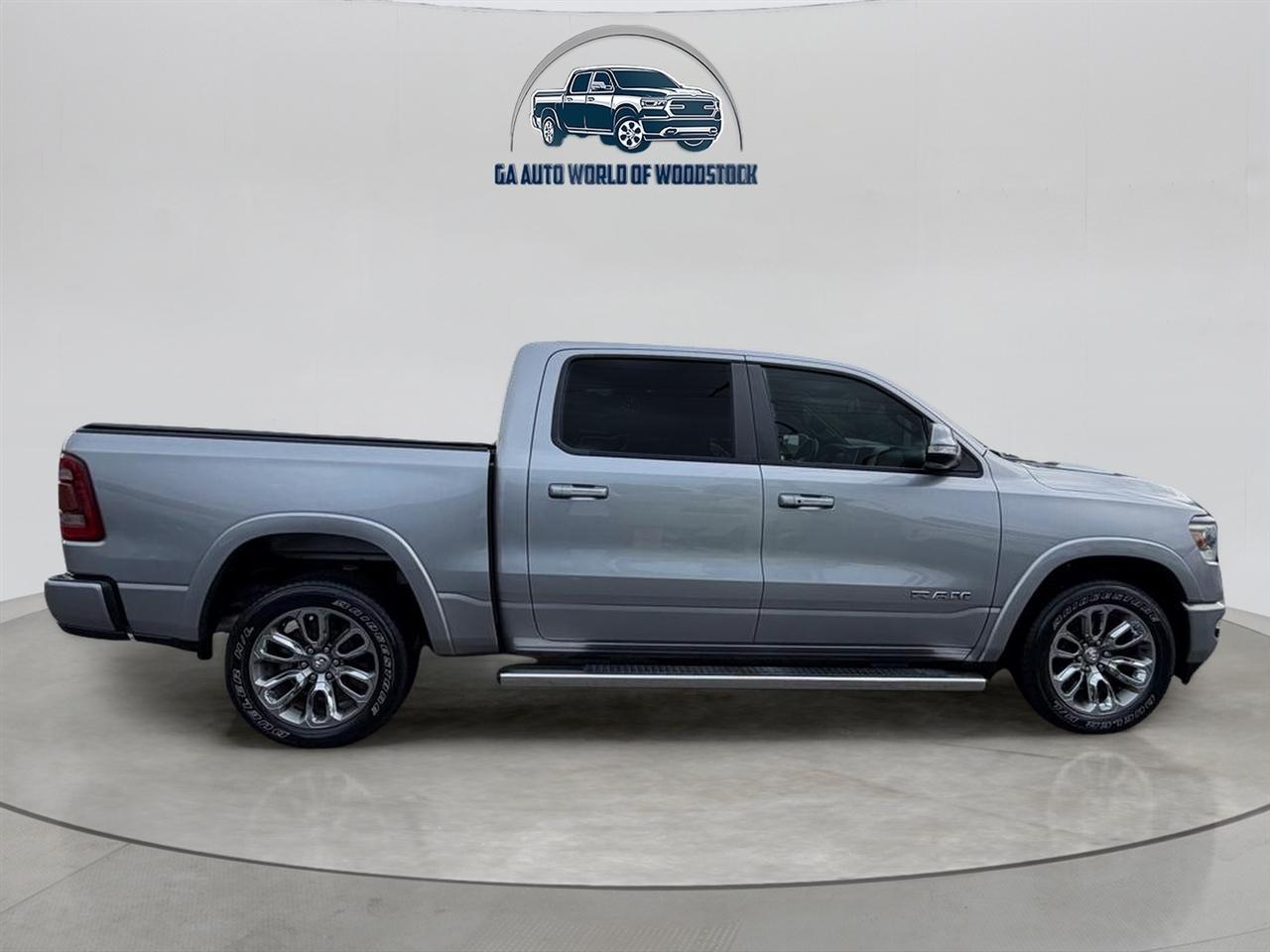 RAM 1500 Laramie Crew Cab SWB 2WD 2019