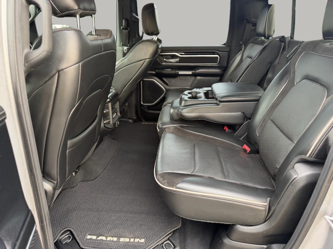 RAM 1500 Laramie Crew Cab SWB 2WD 2019